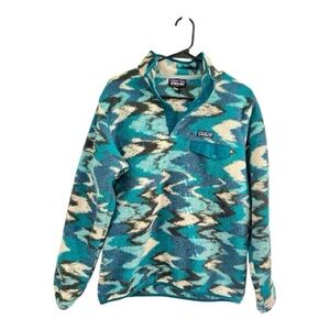 Patagonia Blue and White Synchilla Fleece